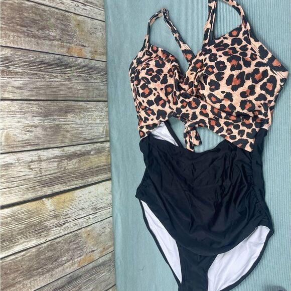 Leopard Print and Black One Piece Swimsuit - Picture 5 of 8